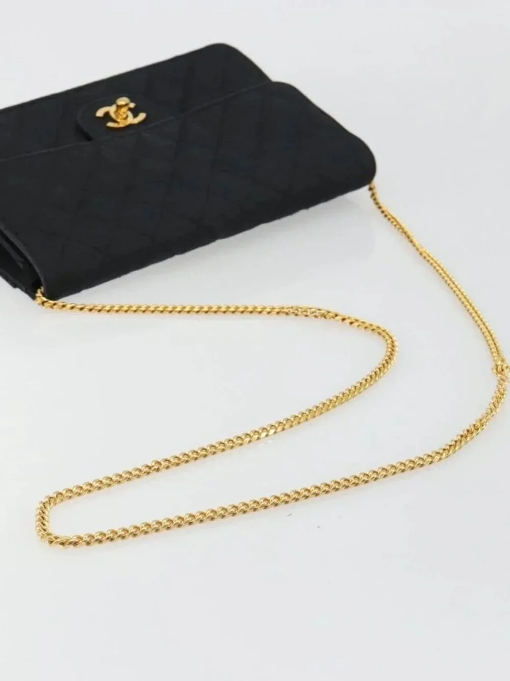 CHANEL Matelasse 25 Chain Shoulder Bag Denim Black Gold CC Auth 185437SAM